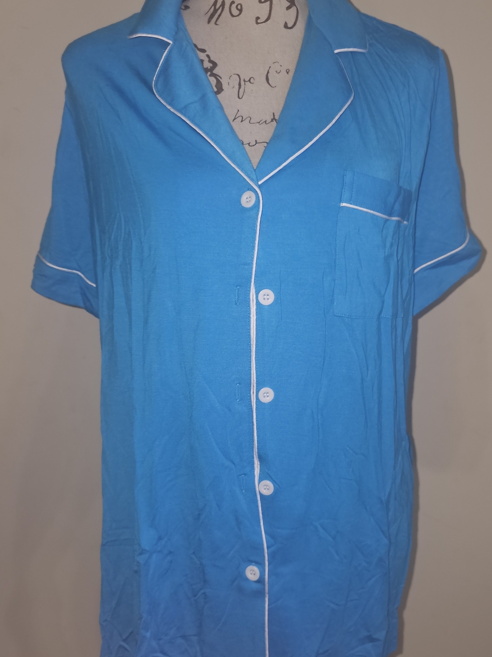 Aamikast Blue Short-Sleeve Button Pajama Top with White Piping